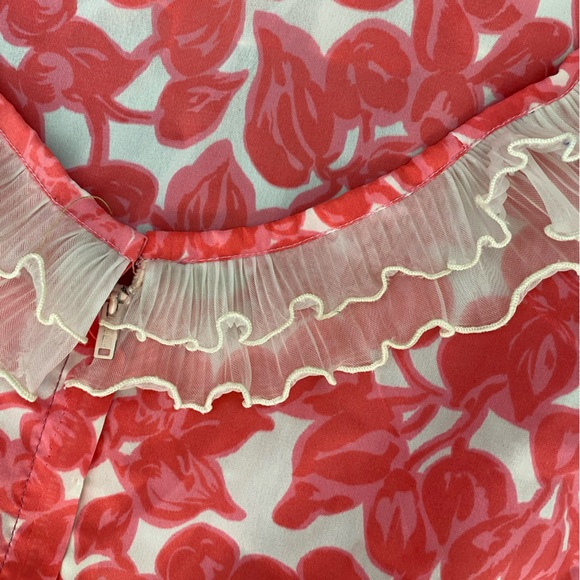 Poppy Pink Bright Floral 1940’s Dress with Ruffle Pleat Neckline - The Notebook - Picture 9 of 11